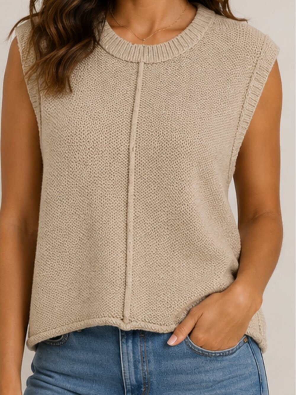 Universal thread sweater vest small